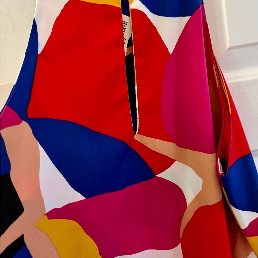 NWT! Tyche Multicolor Geo Print Halter Dress with Keyhole Back Closure! - Picture 5 of 8